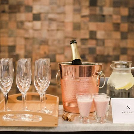 Hotel Saranac, Curio Collection By Hilton Саранак Лейк Екстериор снимка